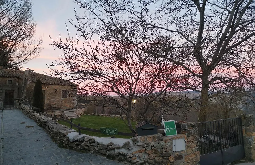 Casa Rural la Insula-1